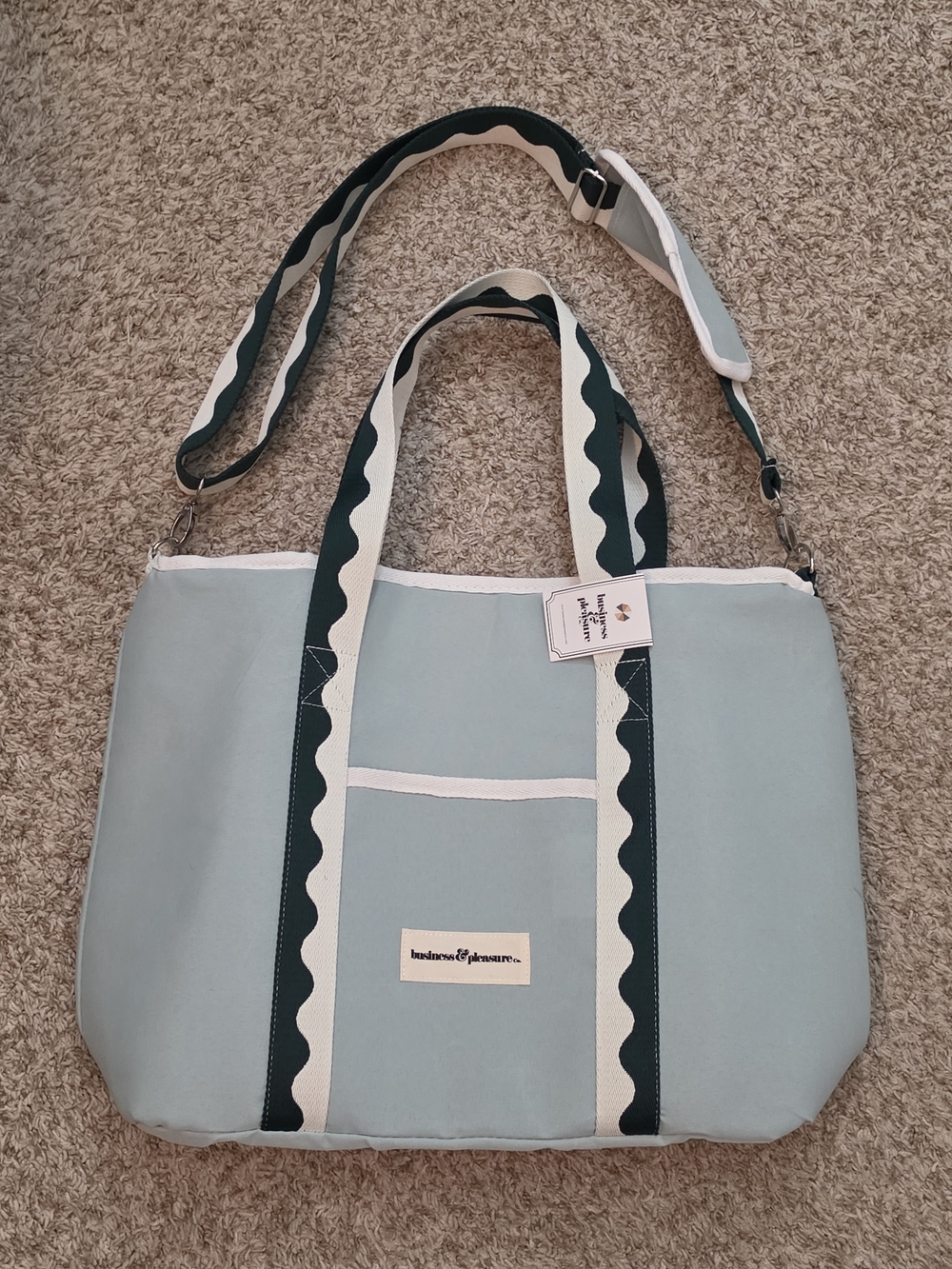NWT Business & Pleasure The Holiday Cooler Tote Bag - Rivie Green - Picture 4 of 8